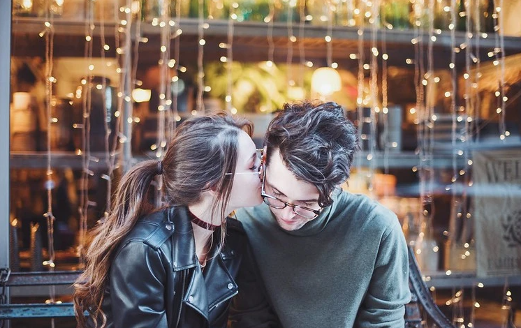 This Is What Forever Love Looks LIke To You, Based On Your Birth Order