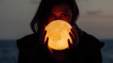 September’s Full Moon Effects: What Your Zodiac Sign Needs to Know